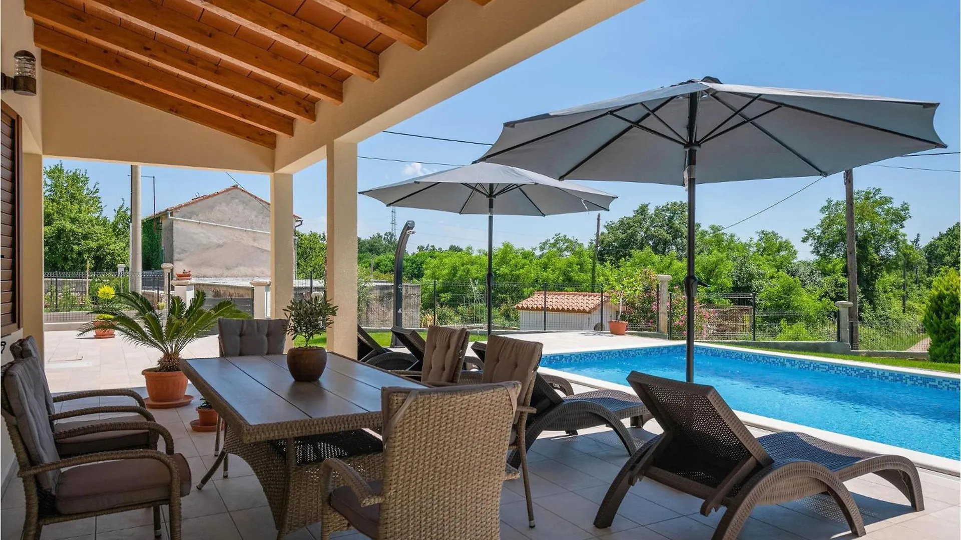 Amazing home in Labin with 2 Bedrooms, WiFi&Outdoor swimming pool