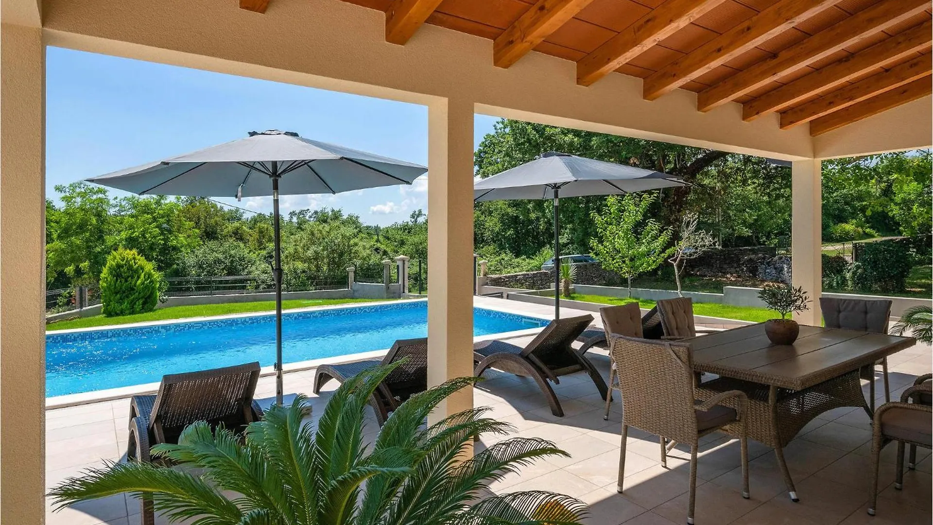 Amazing home in Labin with 2 Bedrooms, WiFi&Outdoor swimming pool 0*, Labin (Istria)